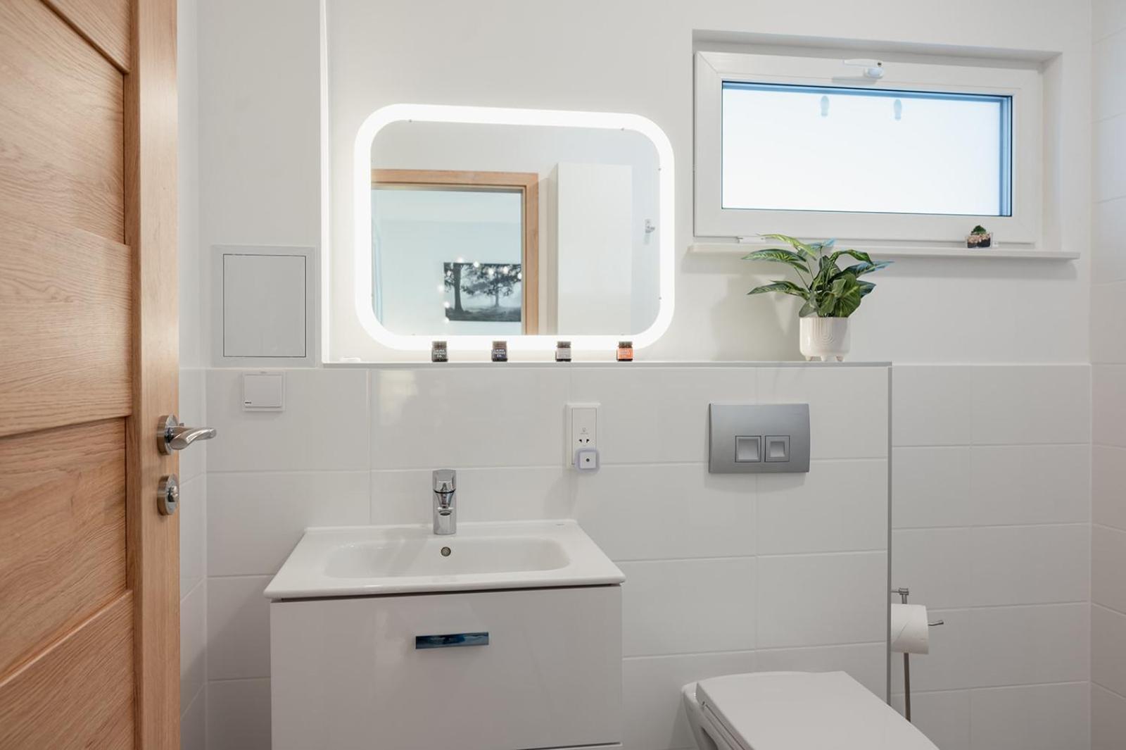 Siskin Guest Suite Kinrara Bagian luar foto